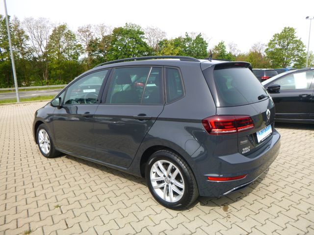 Fahrzeugabbildung Volkswagen Golf Sportsvan VII TSI >NAV/KAM/SHZ/PDC<