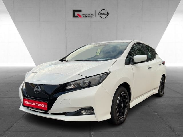 Nissan Leaf Acenta 40 kWh Winterpaket Kamera