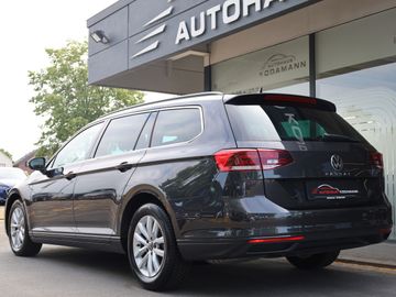Volkswagen Passat Variant - 8