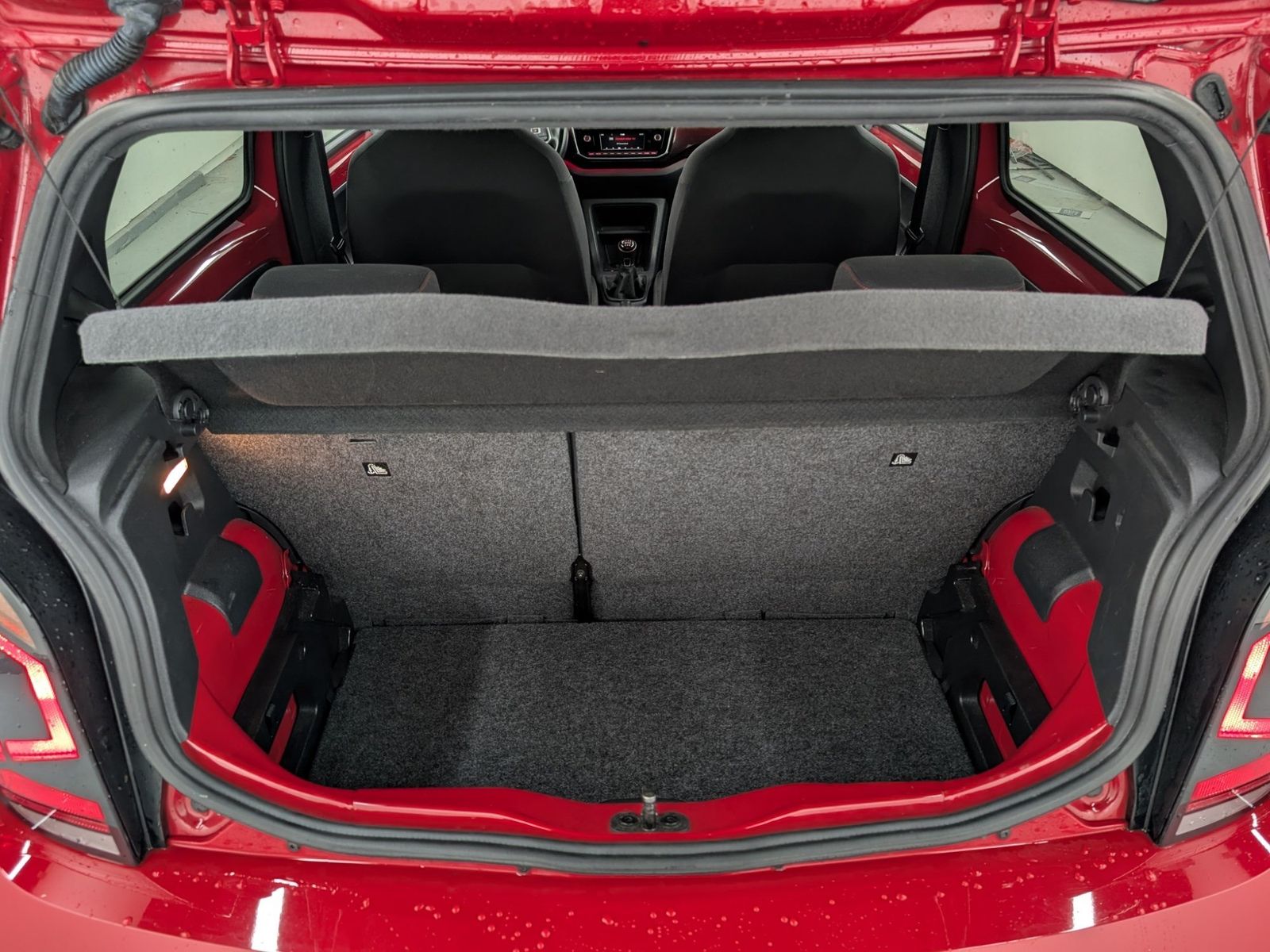 VW up ! GTI 1.0 TSI SHZ LED DAB – Bild 12