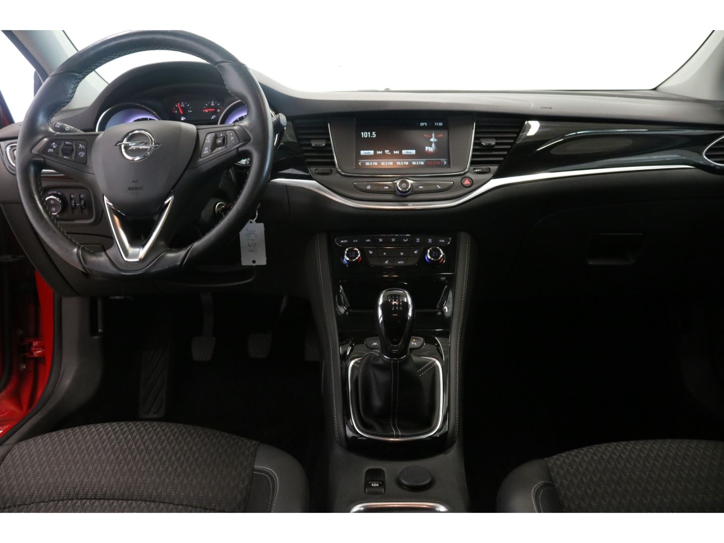 Fahrzeugabbildung Opel Astra K Sports Tourer Innovation Start Stop 1.6