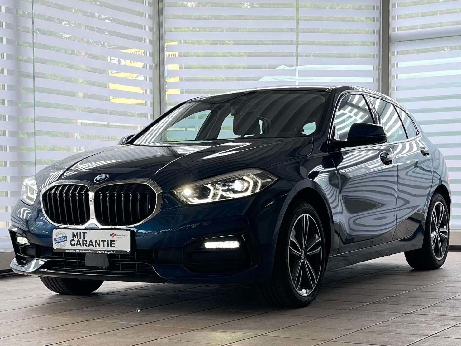 BMW 118i Sport Line Komf.Zug H/K Driv.Assist. LEDER