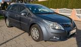 Toyota Avensis Combi Sol 2.0 D-4D Sol (TÜV.05/27)EURO 5 - Toyota Avensis: T27