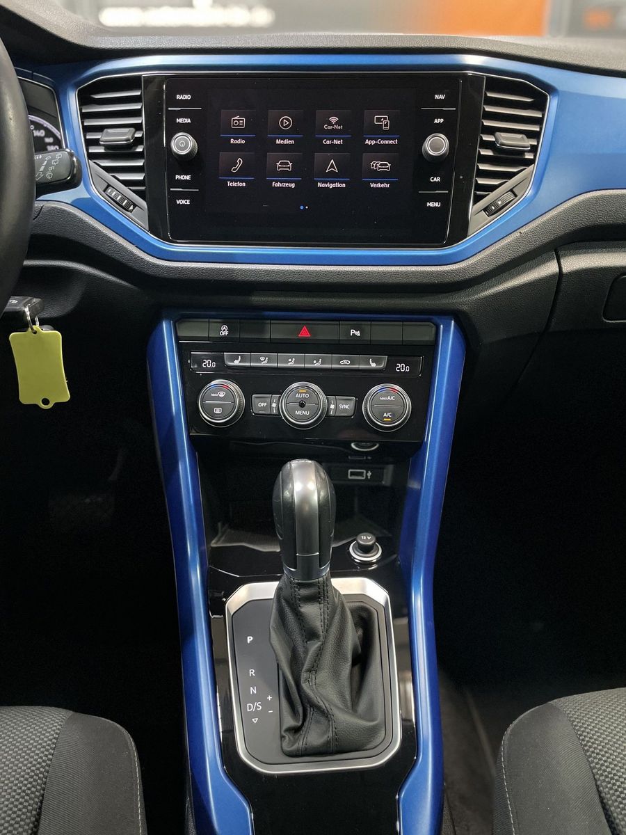 Fahrzeugabbildung Volkswagen T-Roc Style #Kamera#ACC#Spur#AHK