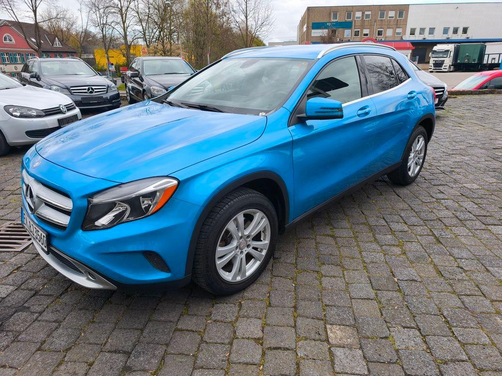 Mercedes-Benz GLA 250  4Matic Automatik