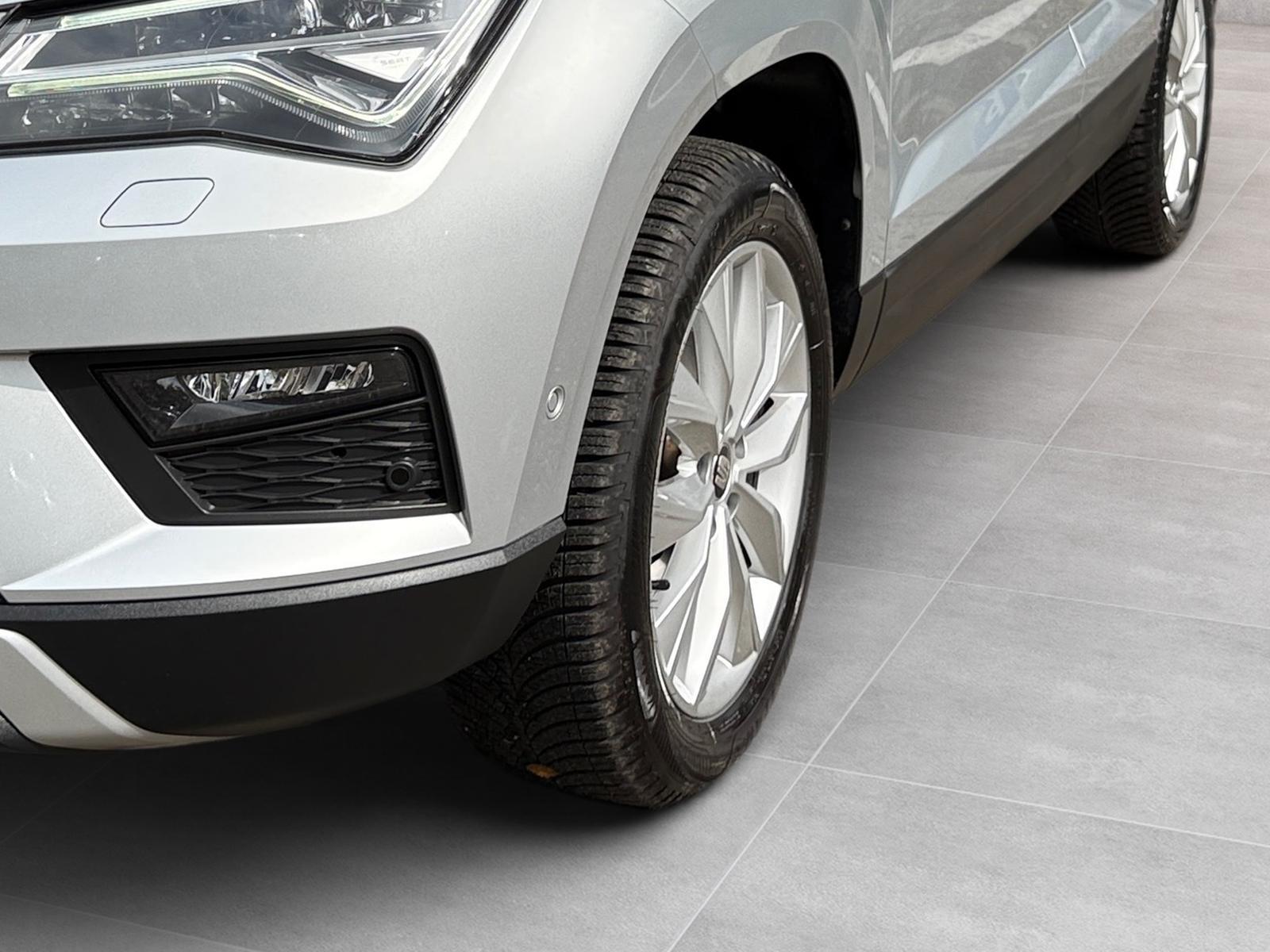 Seat Ateca 1.5 TSI ACT DSG Style NAVI ACC LED Leder