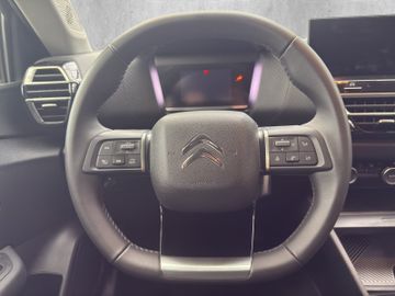 Citroën C4 1.2 PureTech 130 Max HUD+Kam.+KeyLess+LED+SHZ