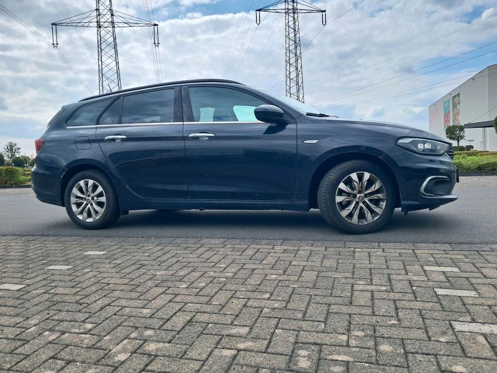 Image of Fiat Tipo