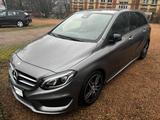 Mercedes-Benz B 200 (CDI) d 4Matic 7G-DCT AMG Line - Mercedes-Benz B 200: Cdi