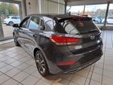 Hyundai i30 1.0 T-GDI 48V-Hybrid Trend DAB+ ISOFIX GJR - Hyundai i30 Gebrauchtwagen in Kiel