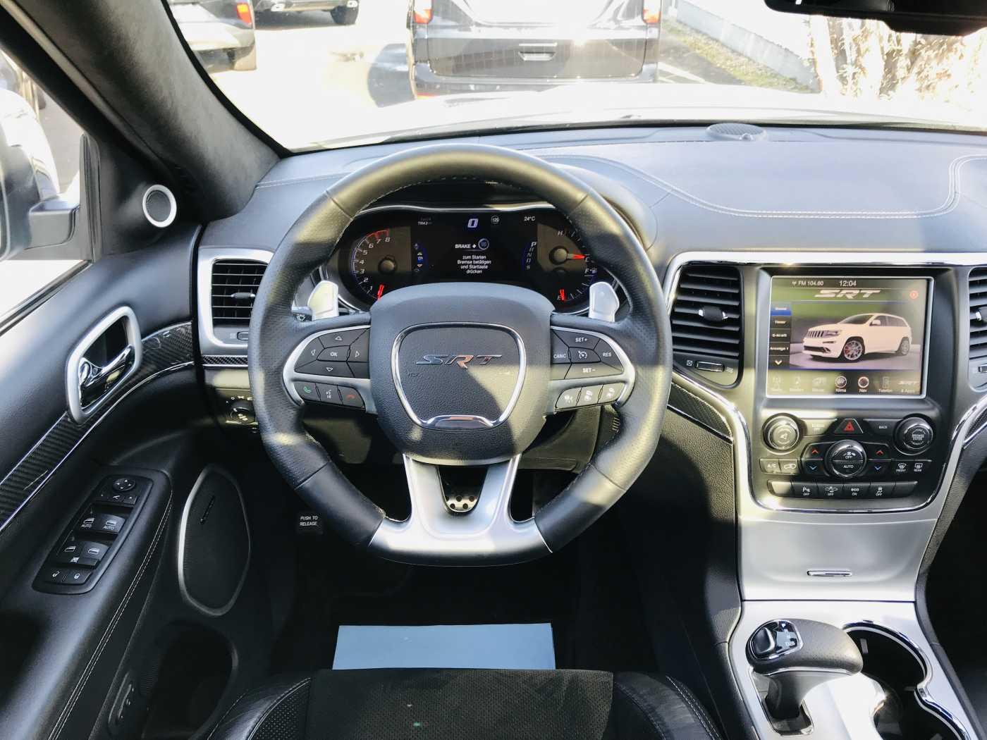 Jeep Grand Cherokee SRT 6.4 V8 HEMI 468 ch BVA 4x4 / Toit panoramique / Harman Kardon / Sièges ventilés / ACC
