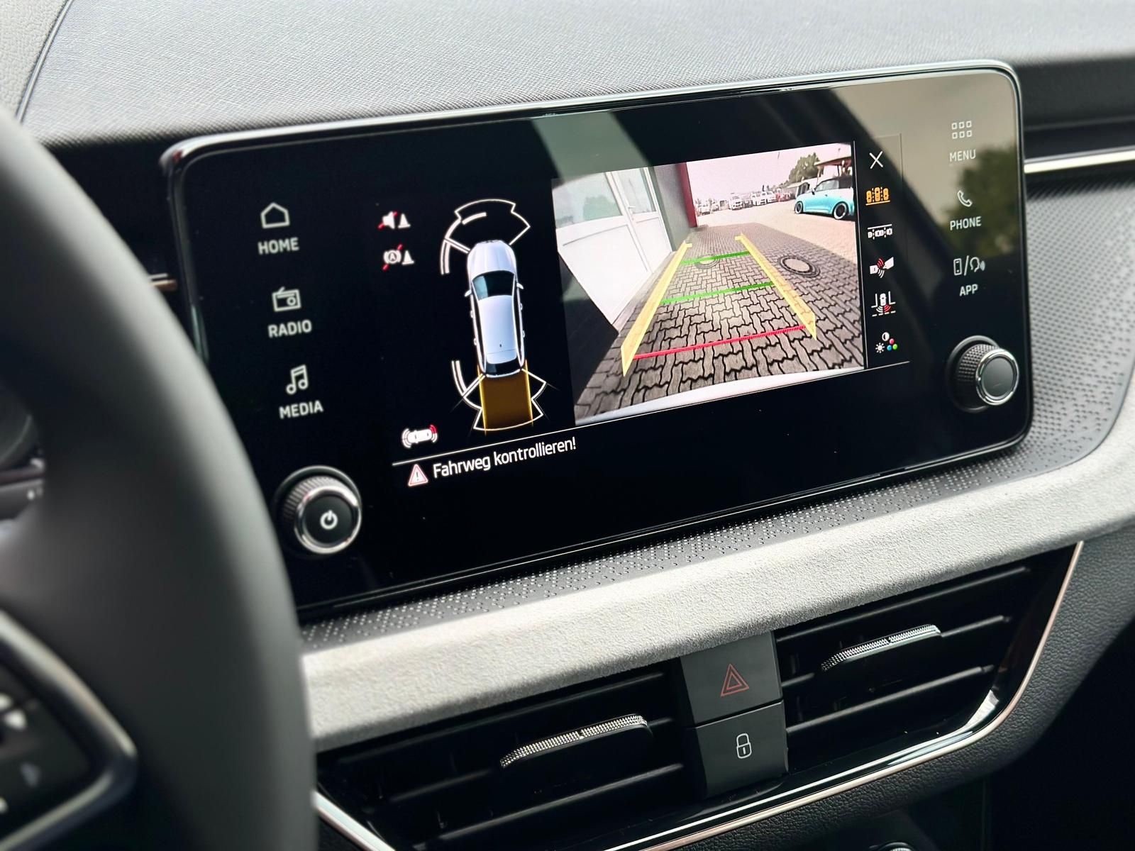 SKODA Scala 1.5TSI SELECTION MATRIX#ACC#SPUR#SHZ#LH#FH - Image 21
