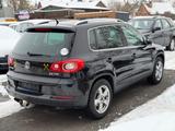 Volkswagen Tiguan  4Motion EURO5/AUTOMATIK/KLIMA/PANO - Volkswagen Tiguan: Eu