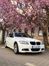 BMW E91 330D Xdrive M-Paket - BMW 330 aus 2009: Xd