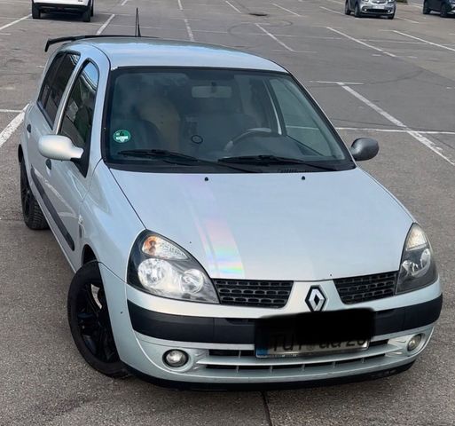 Renault RENAULT CLIO Chiemsee, Grau, 4-Türer, TÜV ...