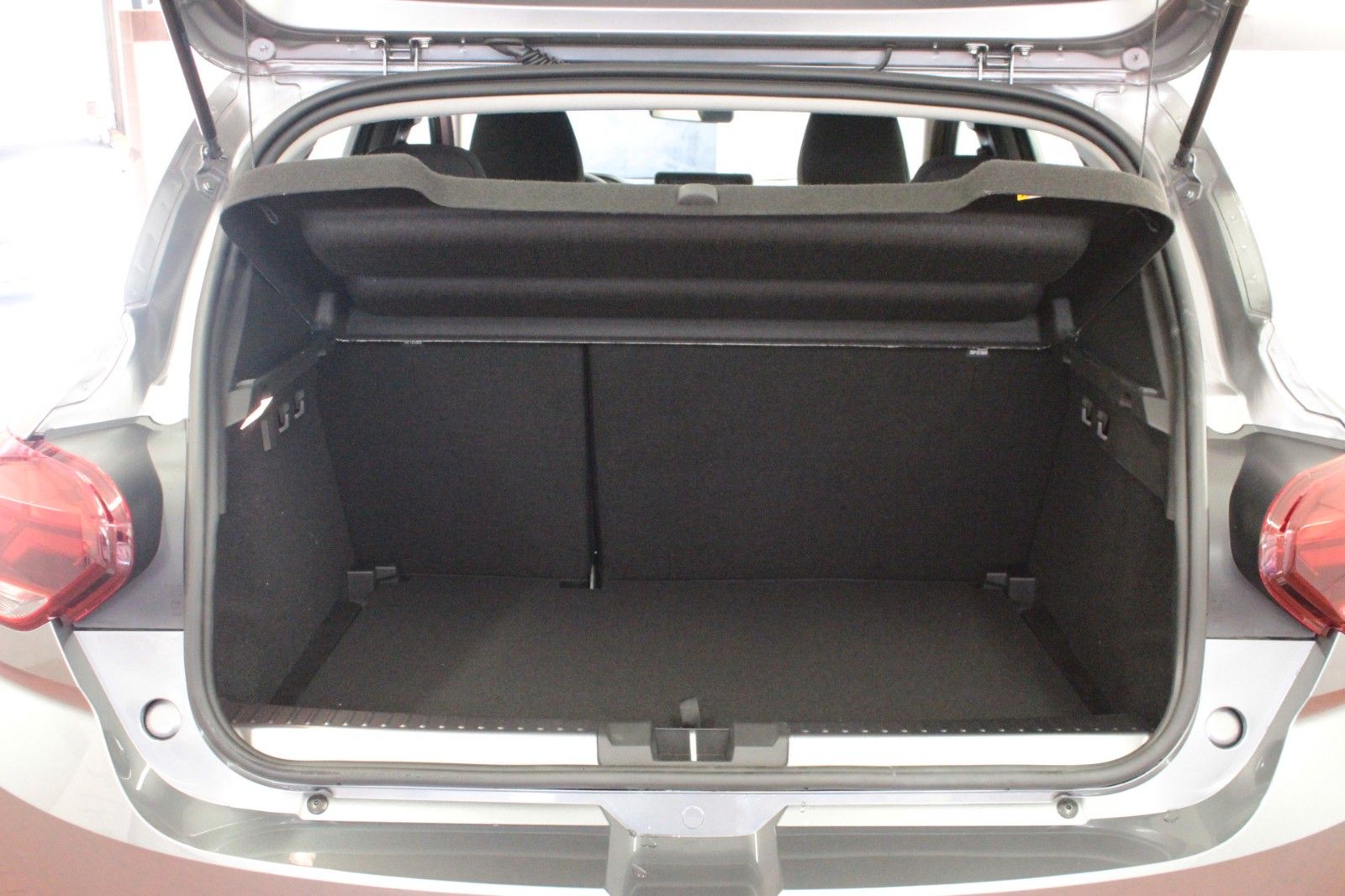 Fahrzeugabbildung Dacia Sandero Journey+ ECO-G 100 *Navi*Sitzhz*LPG