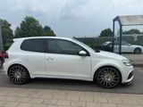 Volkswagen Golf VI 2.0 TSI GTI Adidas Edition - Volkswagen Golf: Adidas