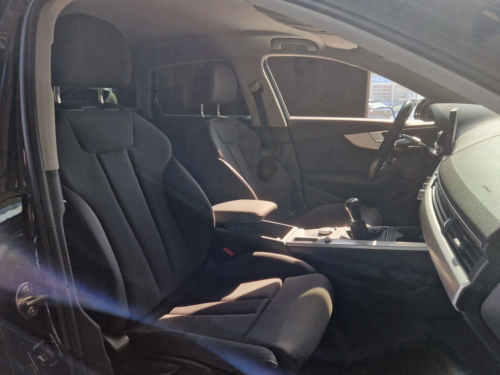 Fahrzeugabbildung Audi A4 Avant sport KLIMA XENON NAVI ALU
