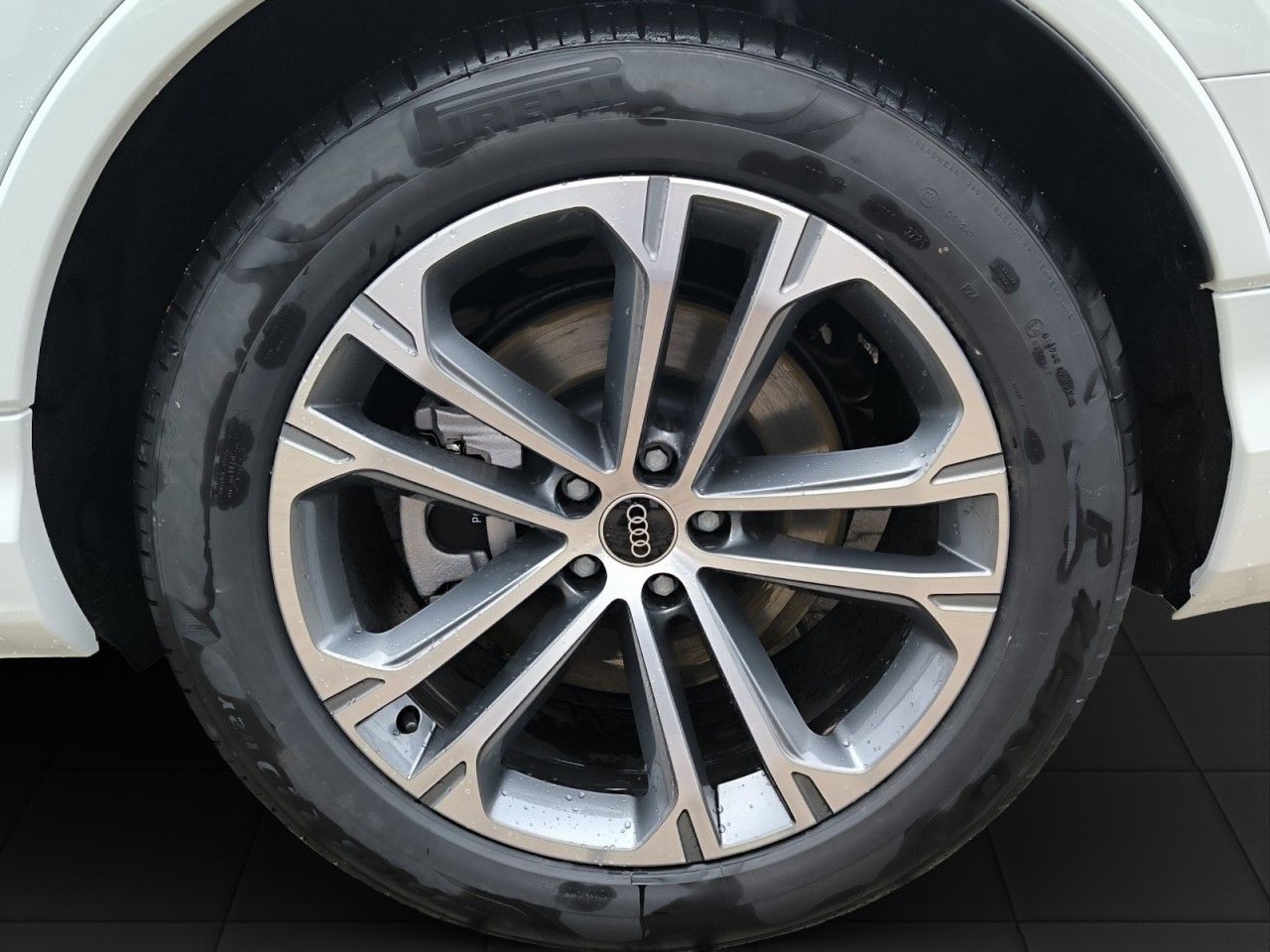 AUDI Q7 50 TDI quattro S line – 7Sitzer – AHK – uvm. - Bild 27