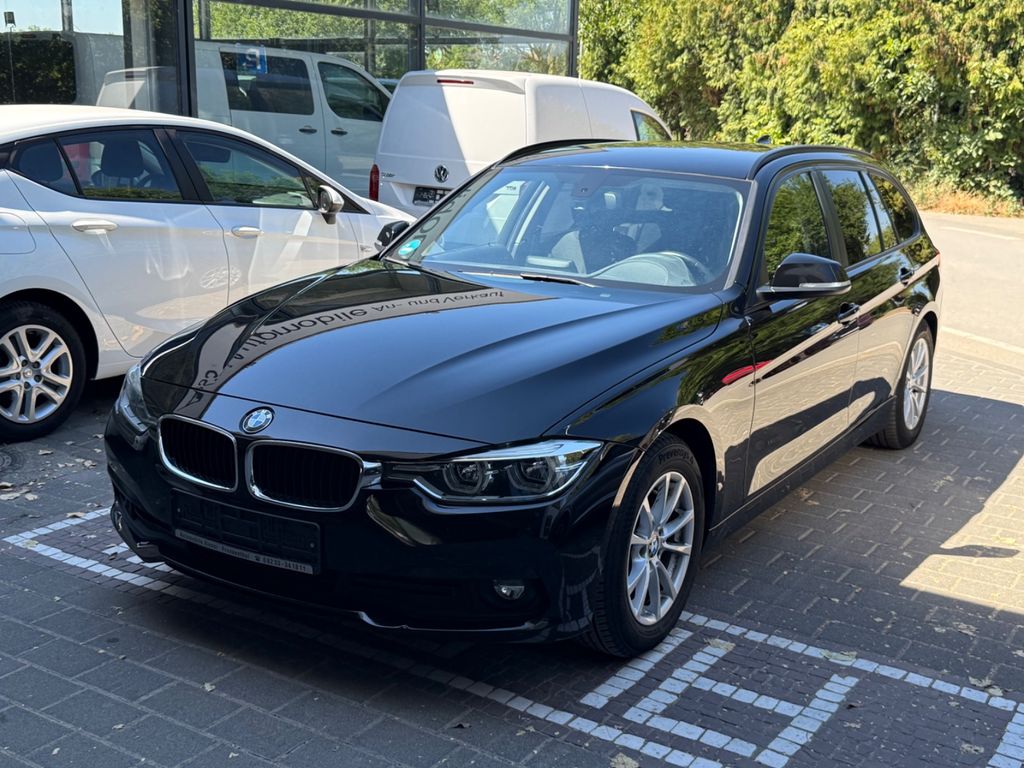 Image of BMW 320