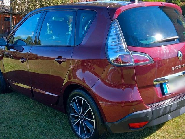 Renault Megane scenic bose