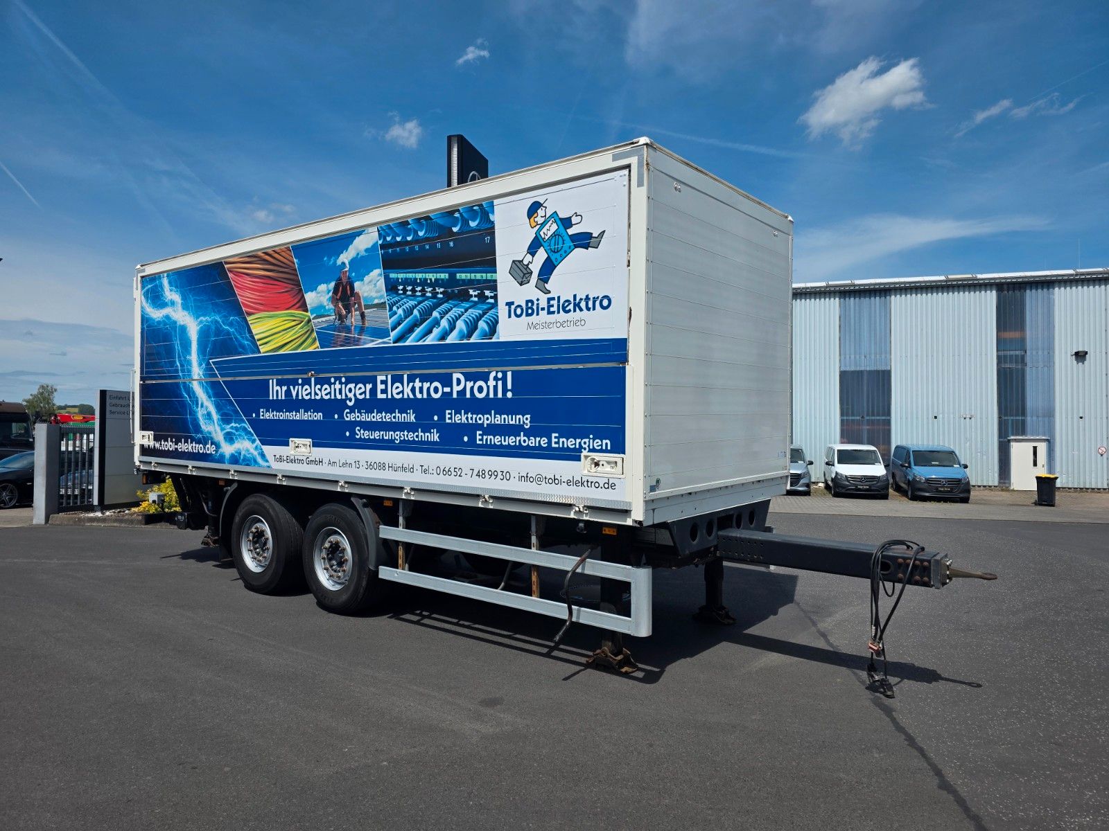 Fahrzeugabbildung Andere Böse BTA 7.3 Schwenkwand LBW Bär 2.000kg