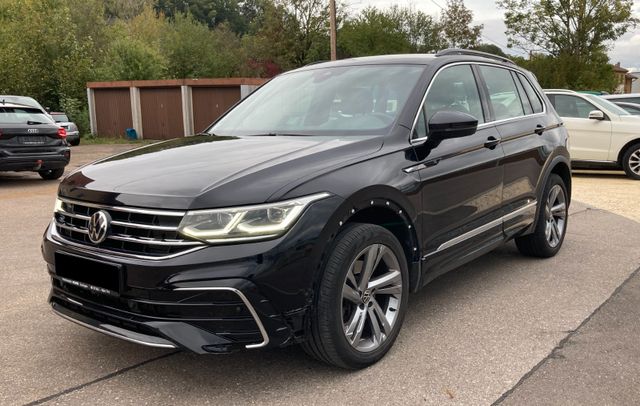 Volkswagen Tiguan 2.0 TDI R-Line 4Motion,LED,Navi,