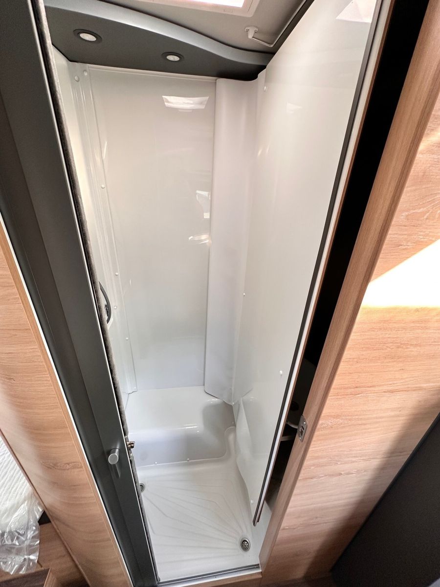 Fahrzeugabbildung Knaus L!VE TI PLATINUM SELECTION 650 MEG Lithum 2x TV