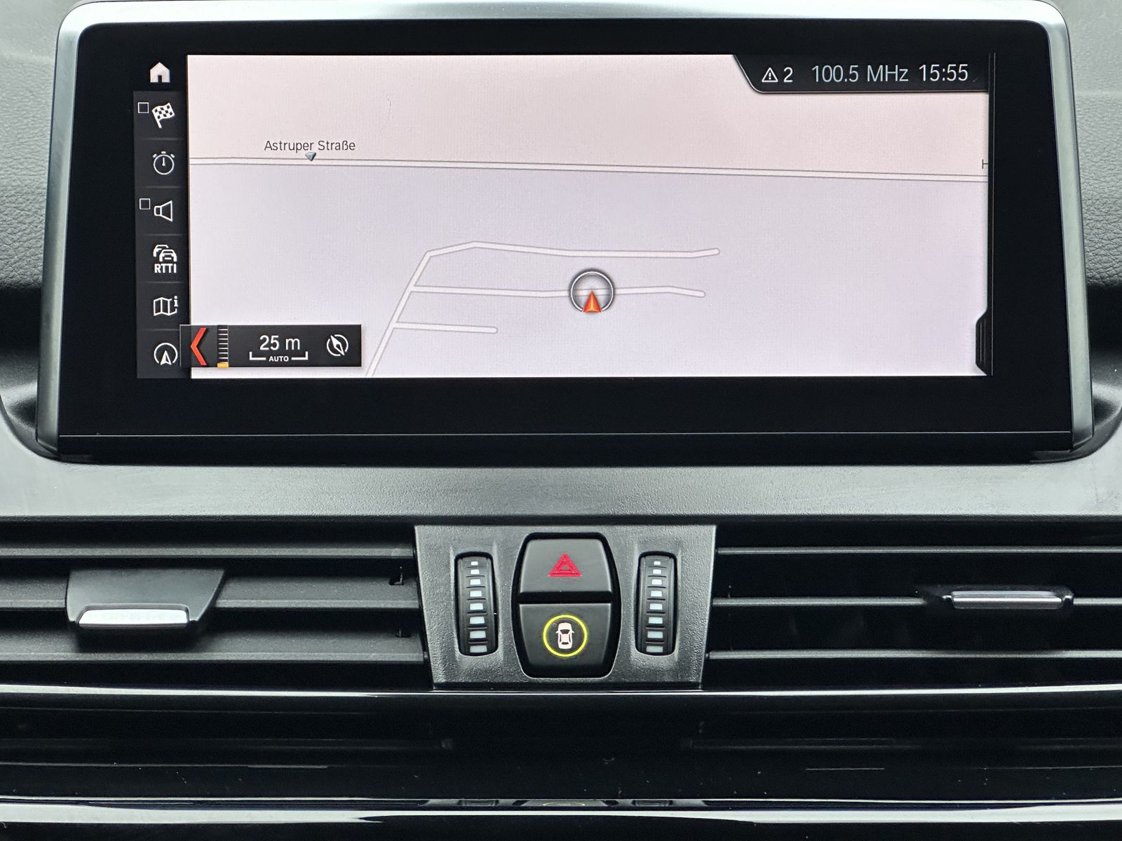 Fahrzeugabbildung BMW 218d Gran Tourer Advantage Aut. NAV+LED+KAM+SHZ
