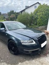 Audi A6 3.2 FSI tiptronic quattro - - Audi A6 mit Benzin-Antrieb: Limousine, 3.2