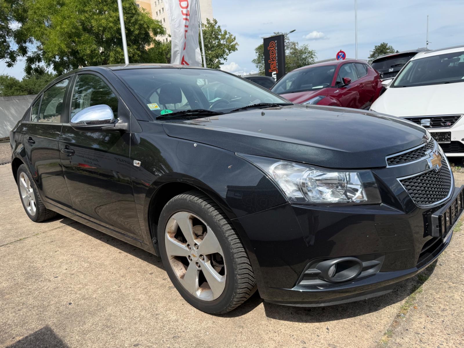 Chevrolet Cruze LT+TEMPOMAT+BC+MFL+PDC+