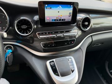 Mercedes V 250 - 12