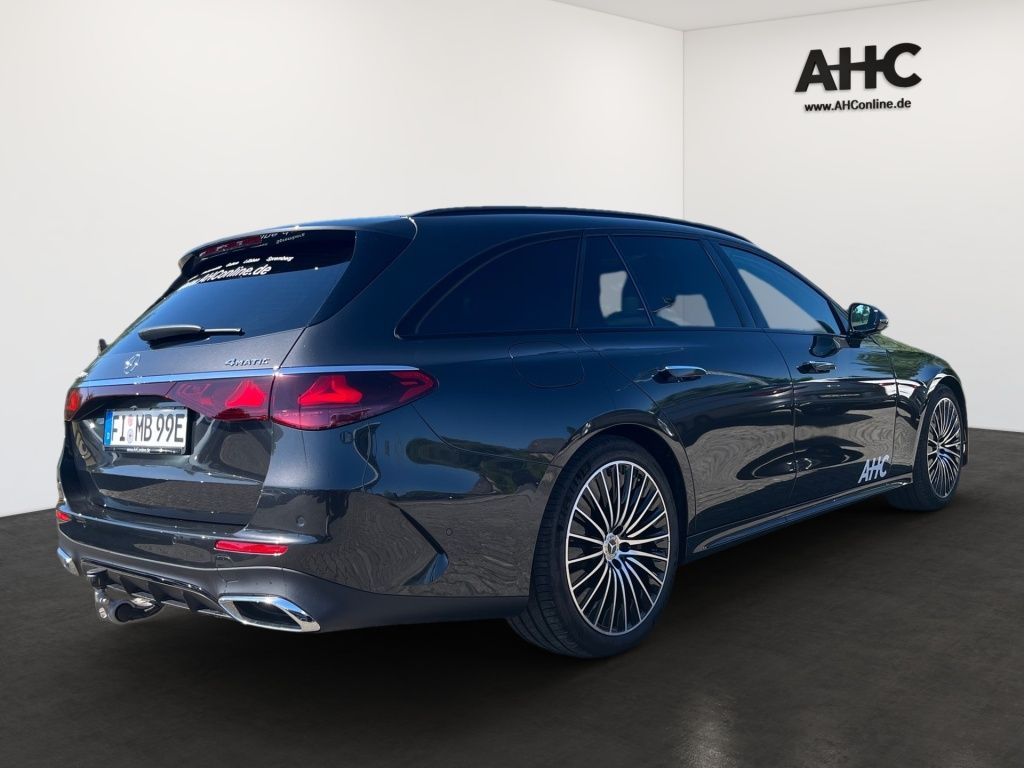 Fahrzeugabbildung Mercedes-Benz E 300 de 4MATIC T-Modell mit EQ Hybrid Technolog