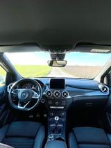 Mercedes-Benz B 250 AMG Line seltener Schalter - Mercedes-Benz Sel AMG