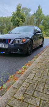 BMW 318d -BMW 318d E90 M-Paket Optik TÜV 09/2027  - BMW 318 aus 2006: 318d