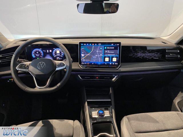 Tiguan 1.5 TSI DSG Elegance NAVI KLIMA AHK