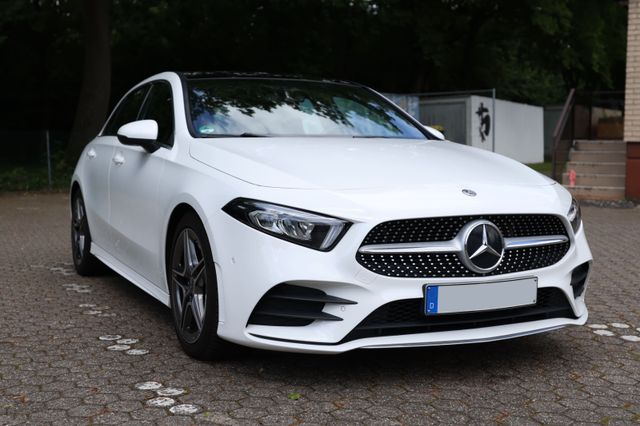 MERCEDES-BENZ Mercedes A220 AMG Line - Pano, Navi, Unfallfrei