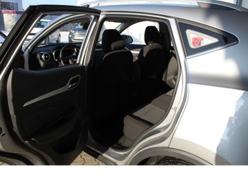 MG ZS EV 1.5L 5MT Com