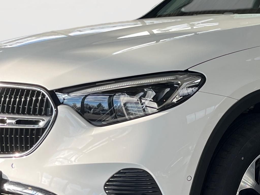 Fahrzeugabbildung Mercedes-Benz GLC 300 e 4M Avantgarde ACC AHK Totwi. Memo.