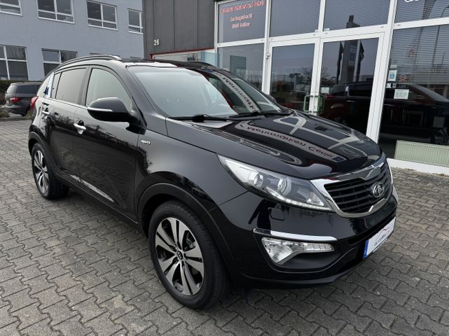 Kia Sportage 2.0 CDRiSpirit 4WD Navi Leder P-Dach