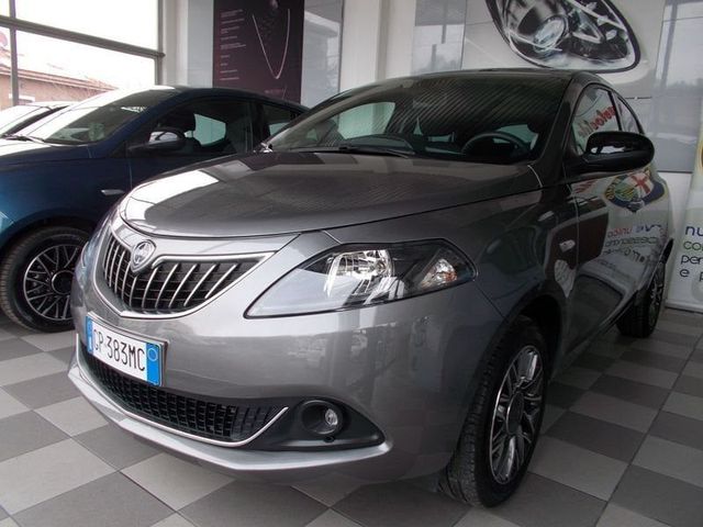 Otros Lancia Ypsilon 1.0 FireFly 5 porte S&S Hybrid Go