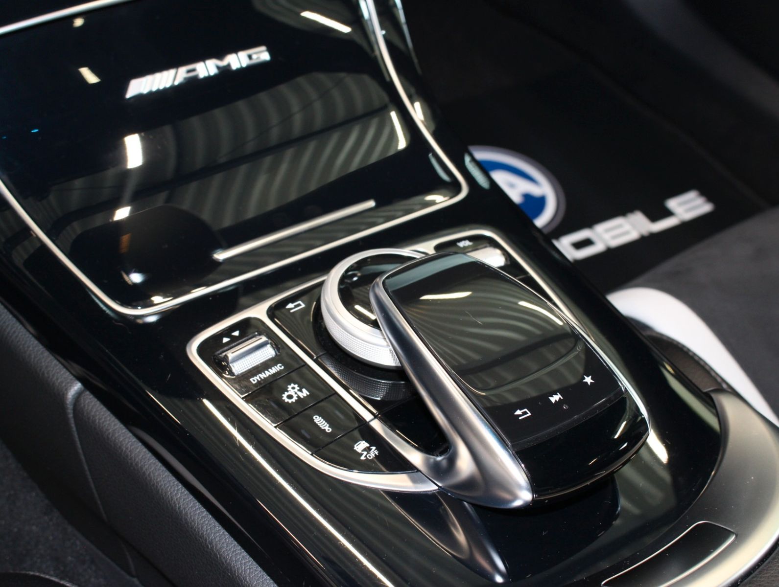 Fahrzeugabbildung Mercedes-Benz C 63s AMG Schalensitze*Deutsch*Pano*NO OPF