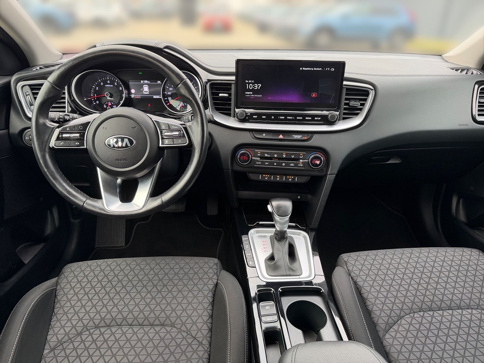 Fahrzeugabbildung Kia CEED_5 1.5T DCT7 SPIRIT NAV TEC