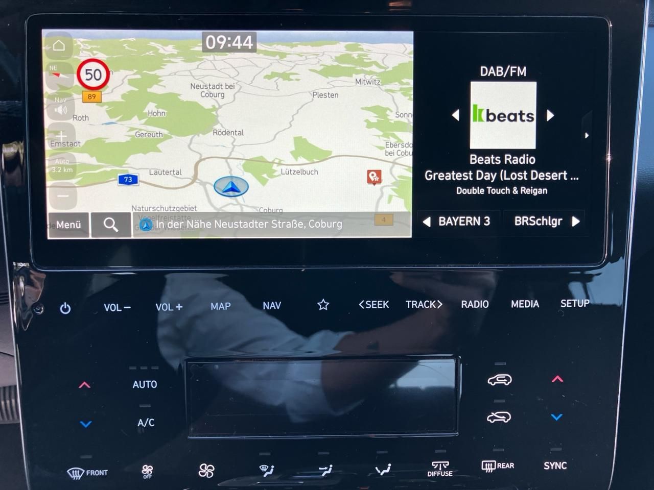 Fahrzeugabbildung Hyundai TUCSON TREND SHZ*LHZ*NAVI*CARPLAY*USB*KRELL*