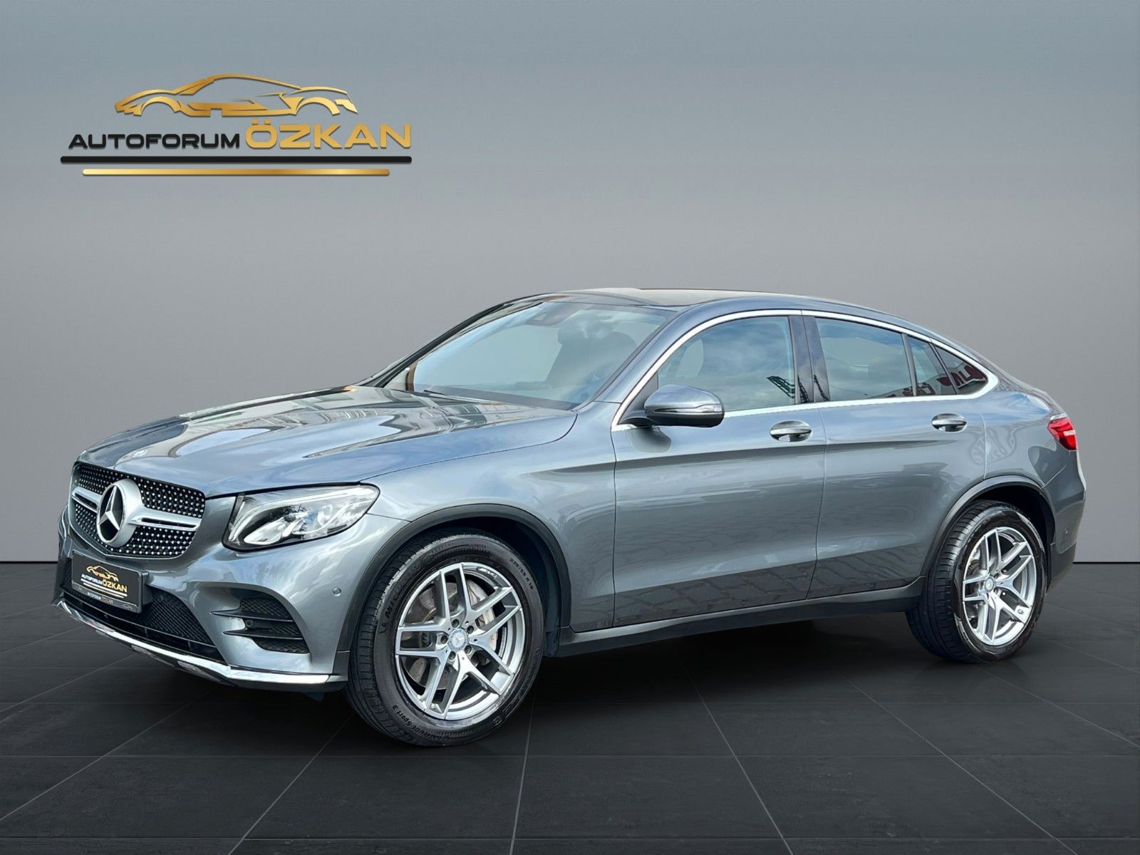 MERCEDES-BENZ GLC 220d Coupe AMG-Line 4MATIC Kamera