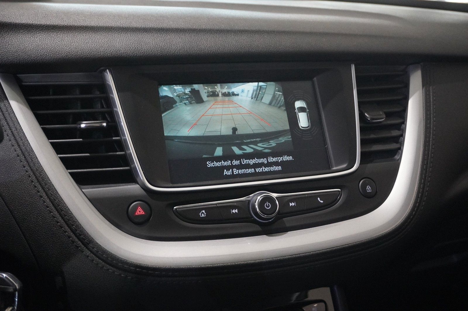 Fahrzeugabbildung Opel Grandland (X) 1.5D  EDIT. NAVI/LED/KAMERA/SH/AHK
