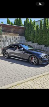 Mercedes-Benz Mercedes Benz e Coupé 200 AMG - Mercedes-Benz 200 aus 2018