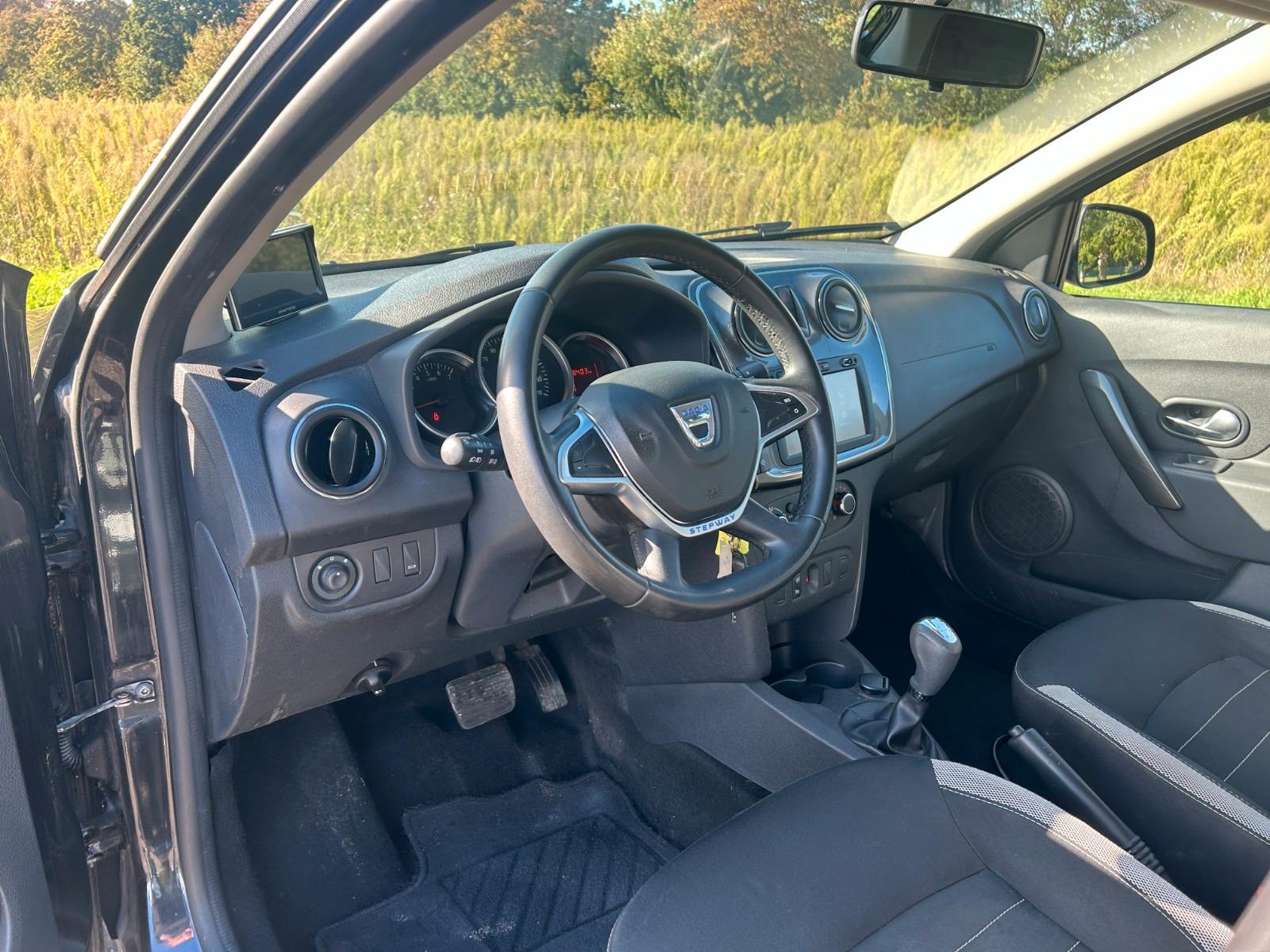 Dacia Sandero II Stepway Prestige TCe 90 Easy-R Navi