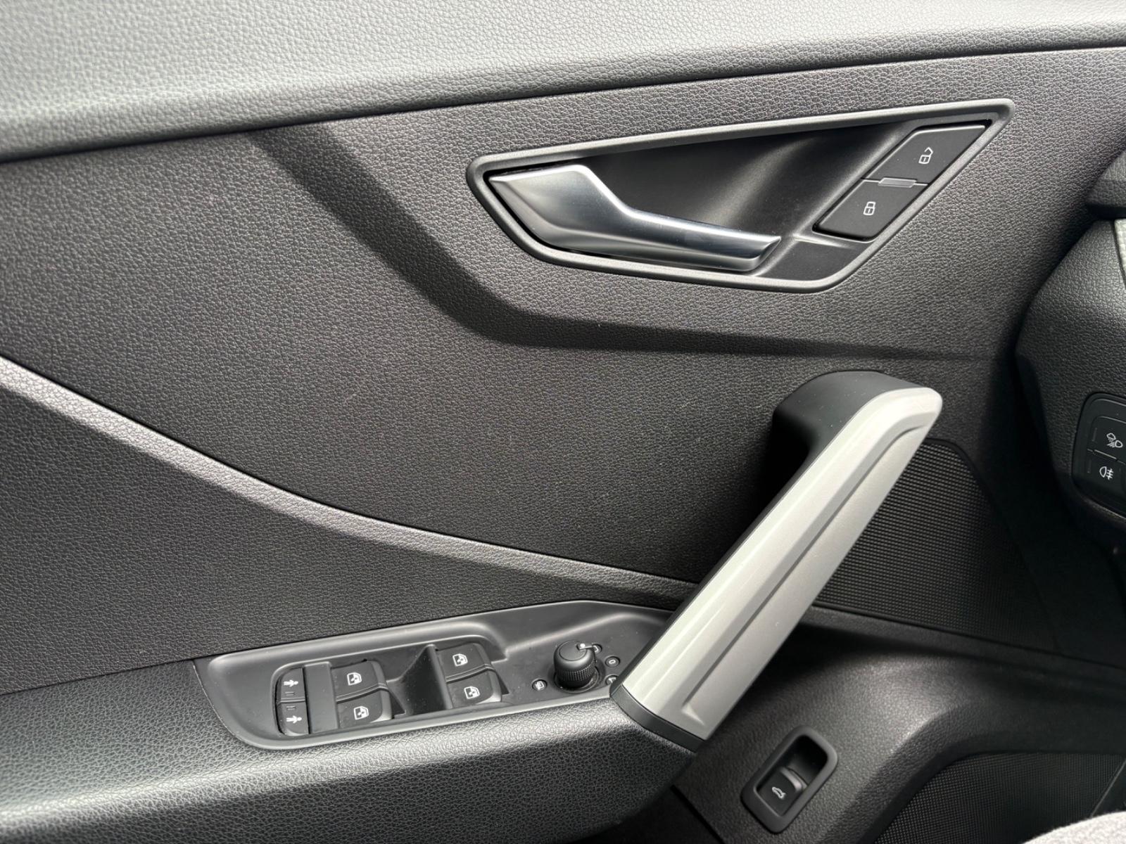 Audi Q2 30 TFSI advanced LED KAMERA TEMPOMAT AHK, миниатюра 17