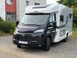 Knaus Live Wave 650 MEG Black Selection/ Solar - Knaus Heckgarage